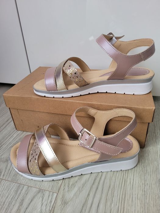 Sandale piele noi!