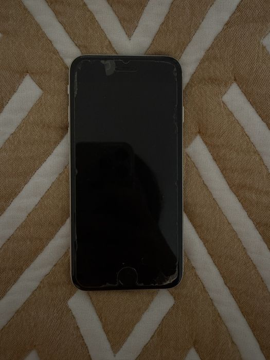 продам iPhone 6s