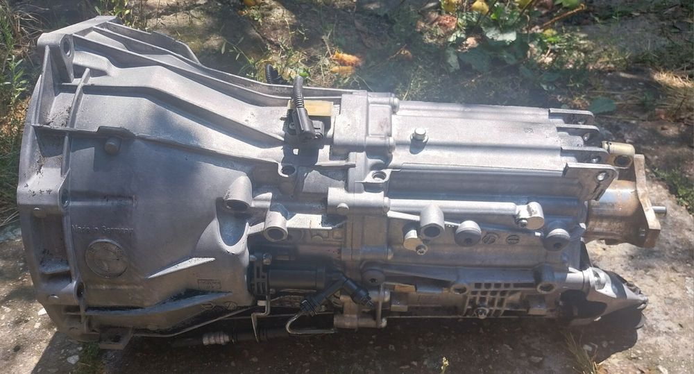 Продавам 6 Шестстепенна Ръчна Скоростна Кутия модел ZF GS6-37DZ със START/STOP БМВ/BMW E81 E87 E82 E88 E90 E91 E92 E93 E60 Е61 F10 F11