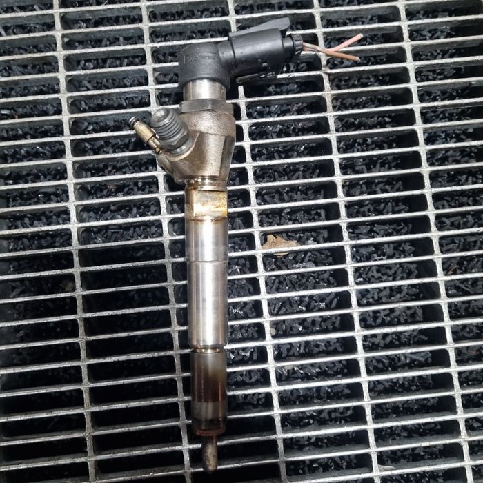 Injector Nissan Qashqai J11 1.5 Dci 2013 - 2017 110CP K9K (1595) Diesel Injectie Continental H8201100113 Garantie