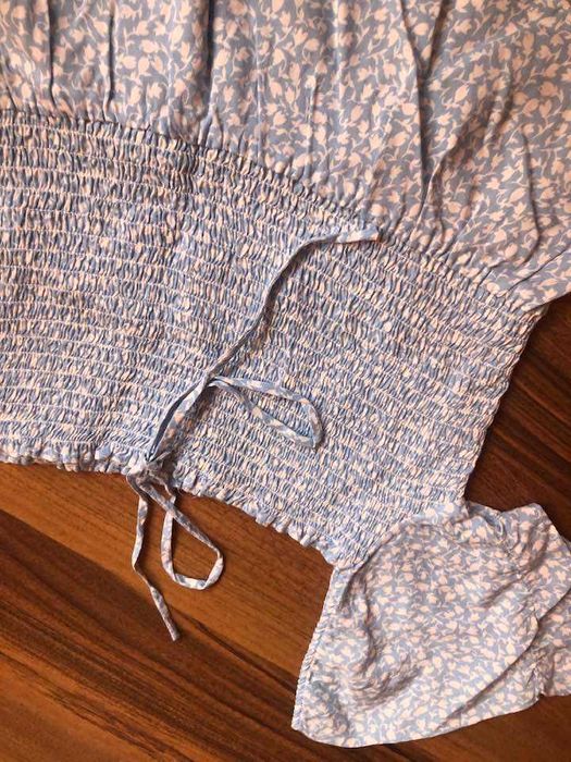 разпродажба на тениски