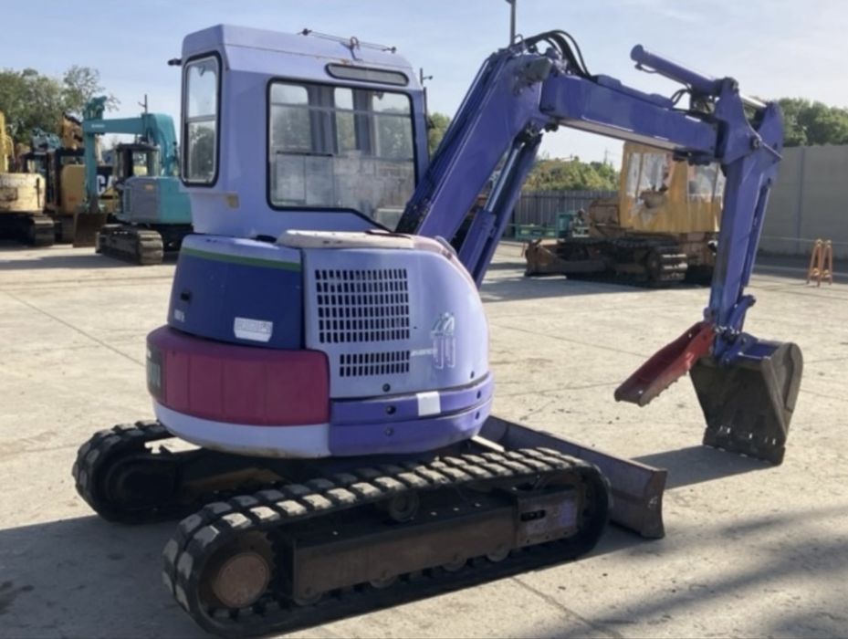 Мини экскаватор Komatsu PC38UU-2E из Японии