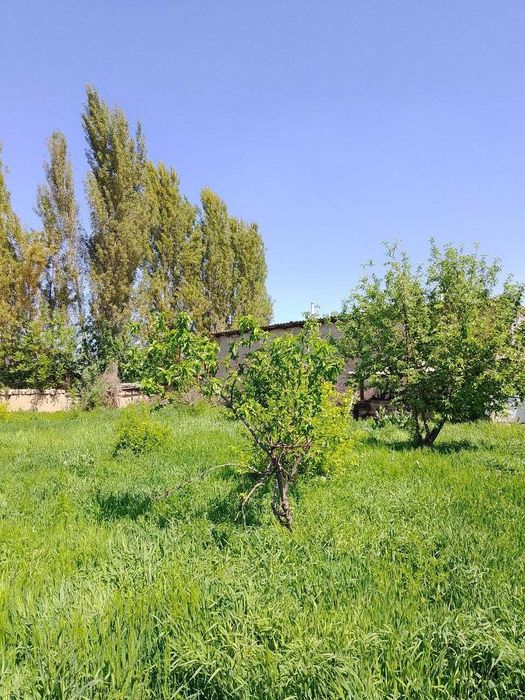 Ер сотилад Ҳар бири 4.5 сотихдан ёнма ён 2 та ер майдони (Байтқўрғон)