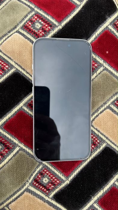 iPhone 16 с гарантией