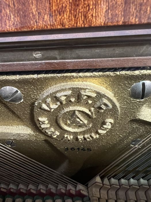 Продам фортепьяно Calisia