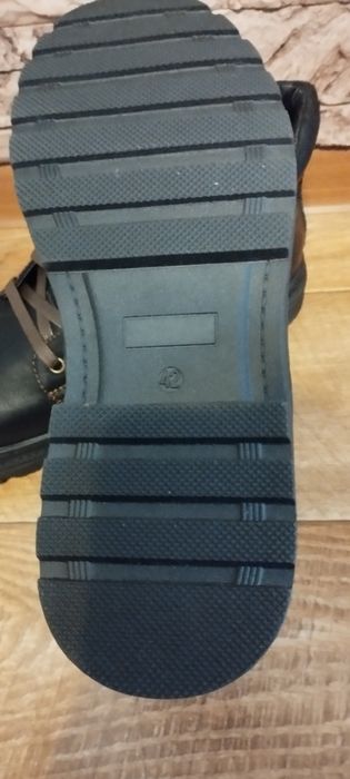 Ботинки 42 осень- зима