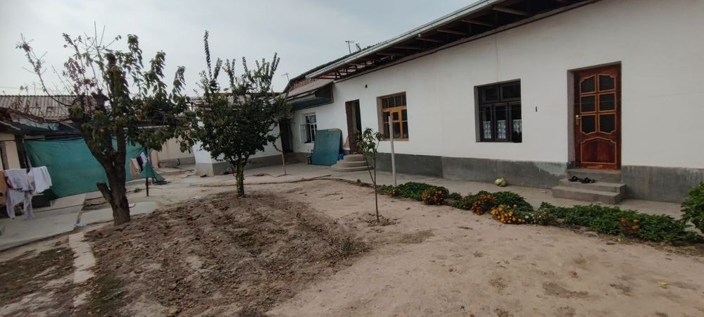 Уй сотилади 10 сотих Юнусобод Хасанбой. Продаётся дом