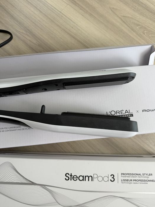 Placa profesionala de par pentru coafare si ingrijire L’Oréal Professionnel Steampod 3.0, 3 setari de caldura, rezervor de apa