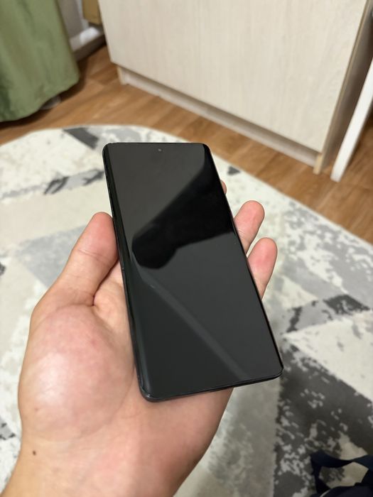 продам телефон honor x9b