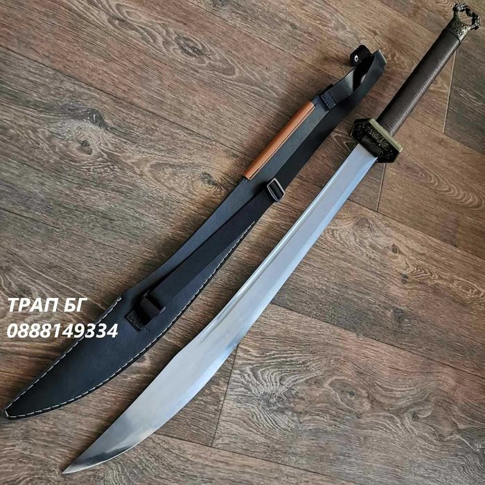 Остър и масивен меч за две ръце Shuangshou Jian става и за Мачете