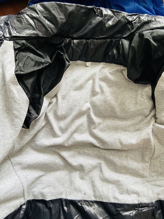 Продам куртку осень весна