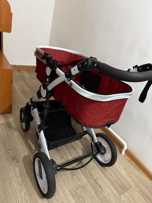 Детская коляска новая