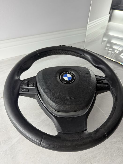 Volan bmw.         O