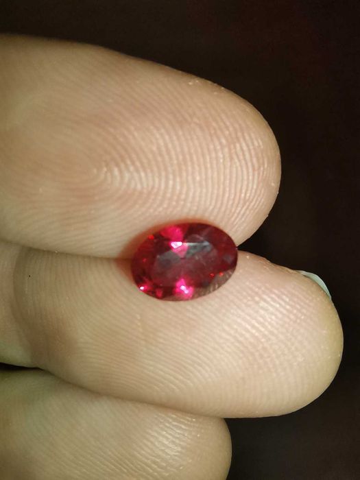 Корунд овален фасет