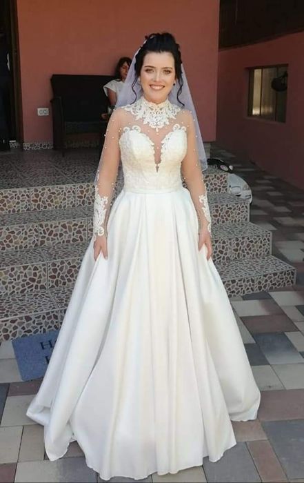 Vand rochie de mireasă mărimea 34 xs