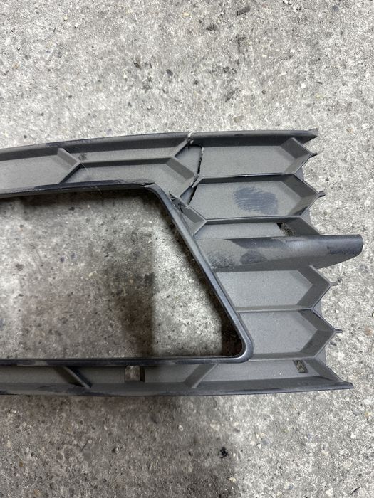 Шкода Рапид,накладки пртивотуманок