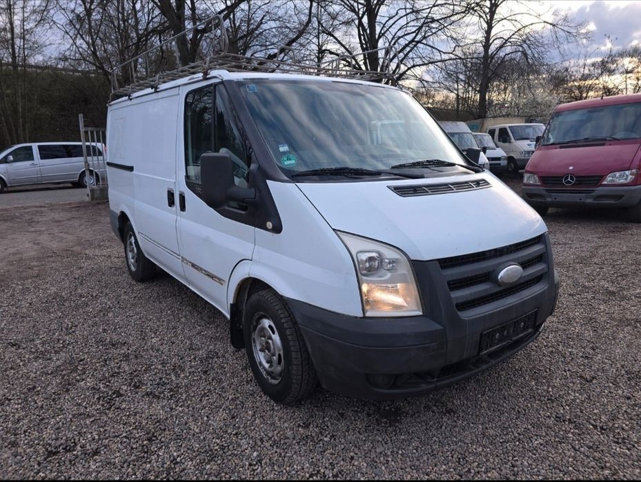 Ford Transit 85T260
