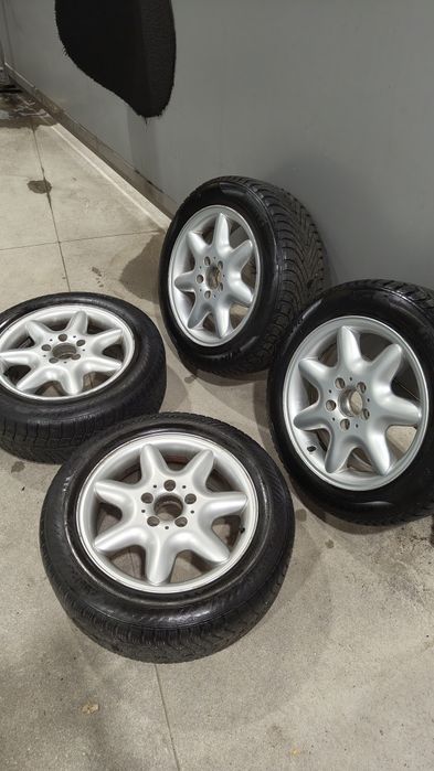 Джанти с зимни гуми Mercedes 16" 205/55/16