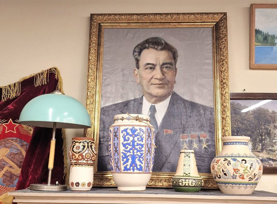 Вазы фарфоровые ручной работы