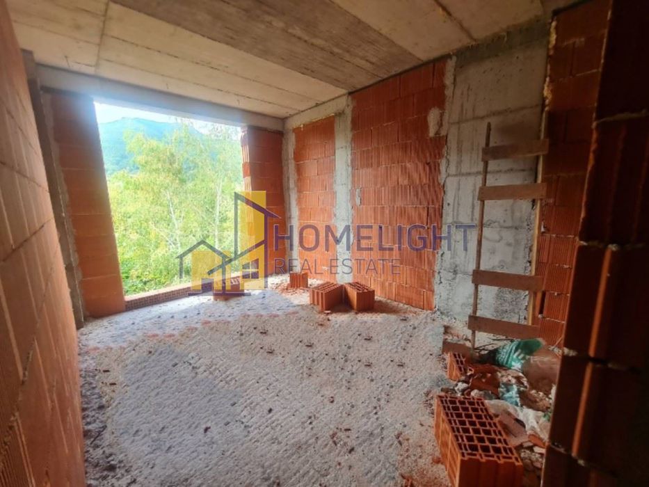 Продава се Тристаен апартамент в София, Бояна - 105 кв.м за 2372 €/кв.м - Снимка #3