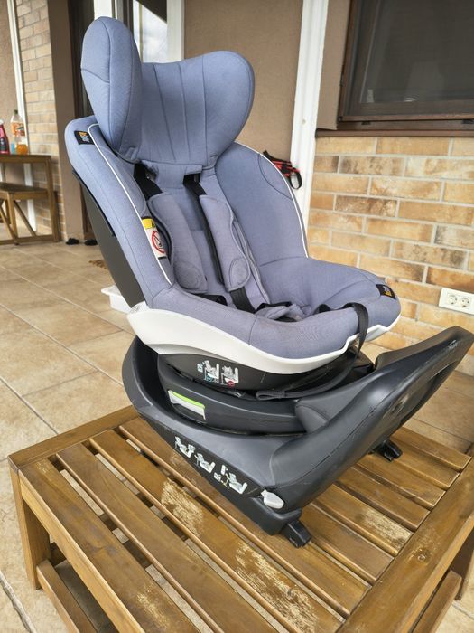 scaun auto rotativ BESAFE, 1200 lei