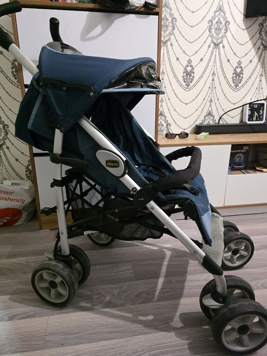 Продам коляску Chicco multiway