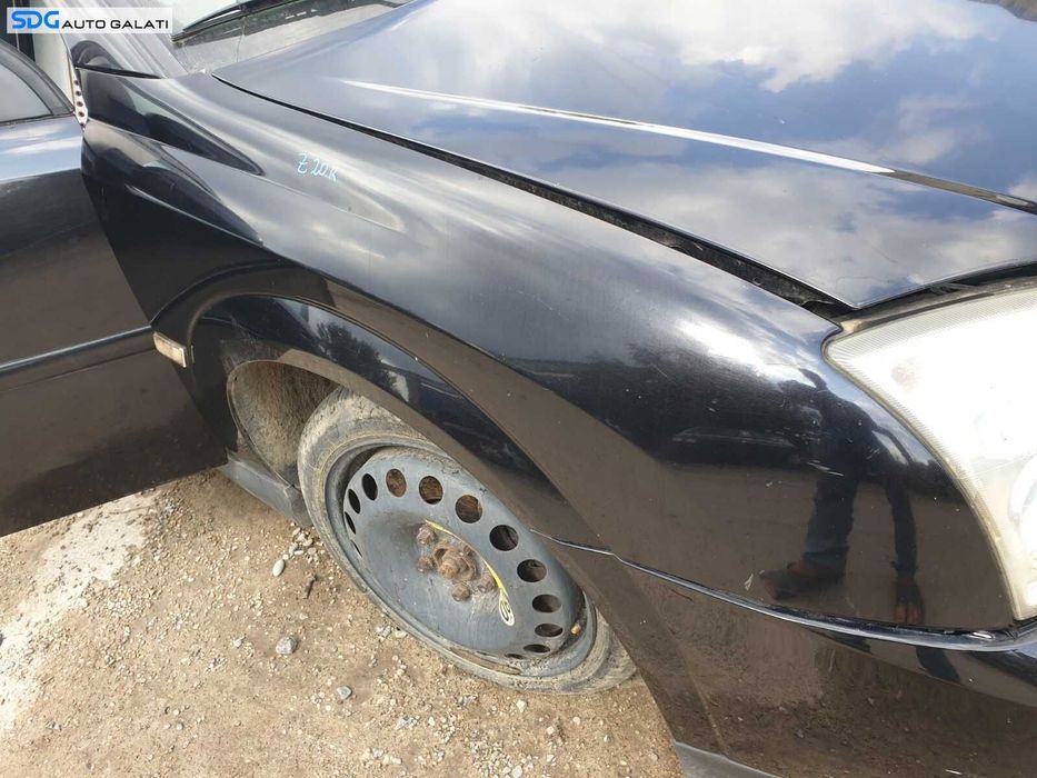Aripa Dreapta Fata Opel Vectra C 2002 - 2005 Culoare Z20R [C6914]