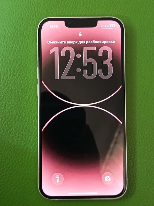 Продам айфон 13 память 128 g