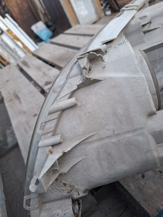 Фары на тойота камри