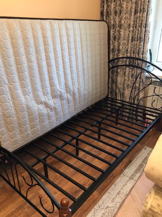 Кровать 120х200.