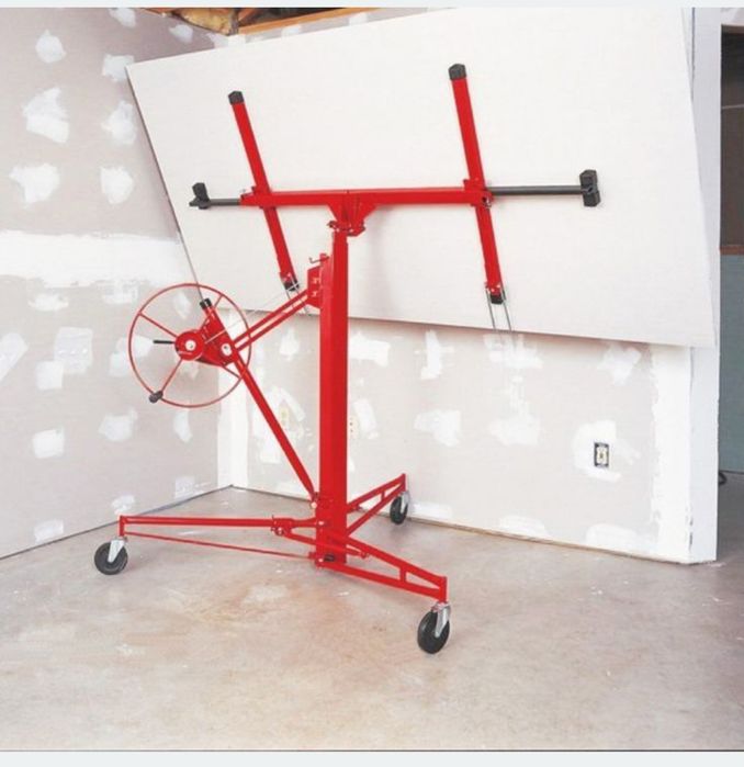 ÎNCHIRIERI Dispozitiv pentru ridicat (macara) placi rigips carton