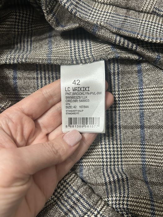 Pantaloni L.C.Waikiki.