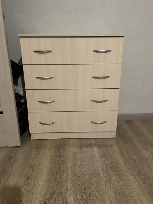 Продается комод отличного качества