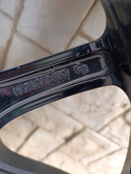 Резервна гума Патерица за LAND ROVER 5х120 20 ,195/70/20