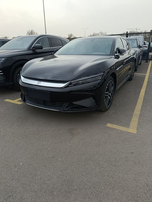 BYD Han  2026 restauling 635km