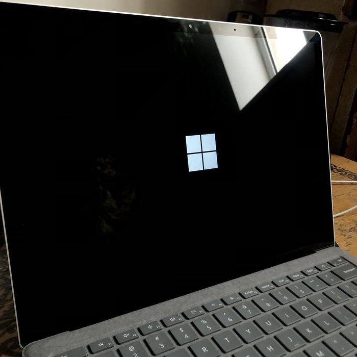 Microsoft surface laptop 3