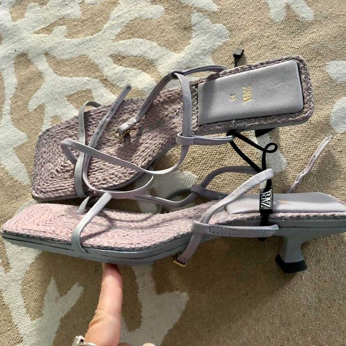Zara sandale toc mic piele naturala mov lila rafie