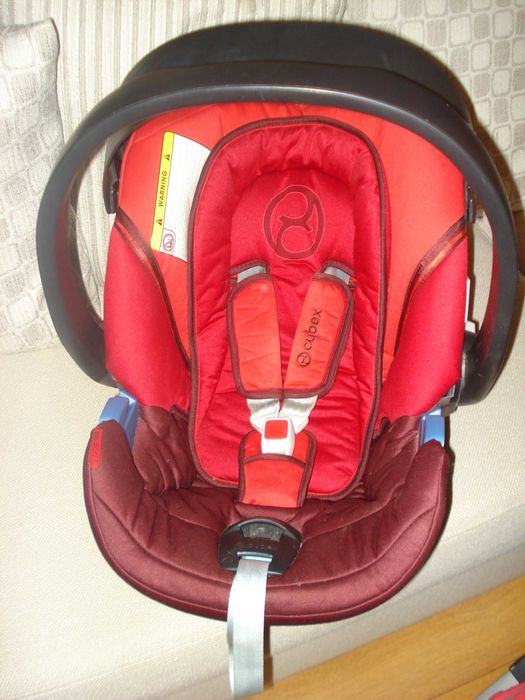 Бебешка кошницата CYBEX модел Aton Група 0+