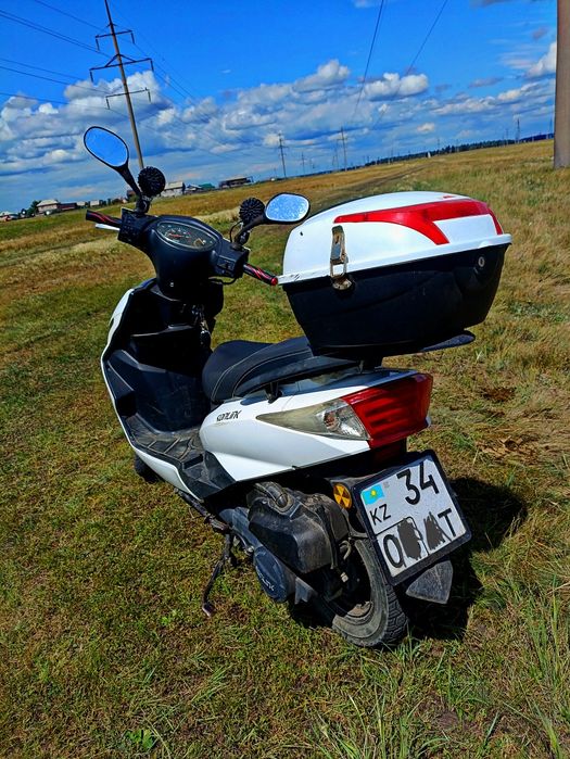 Продам скутер м8