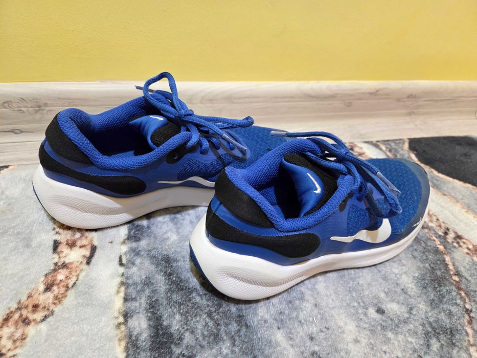 Nike детски маратонки