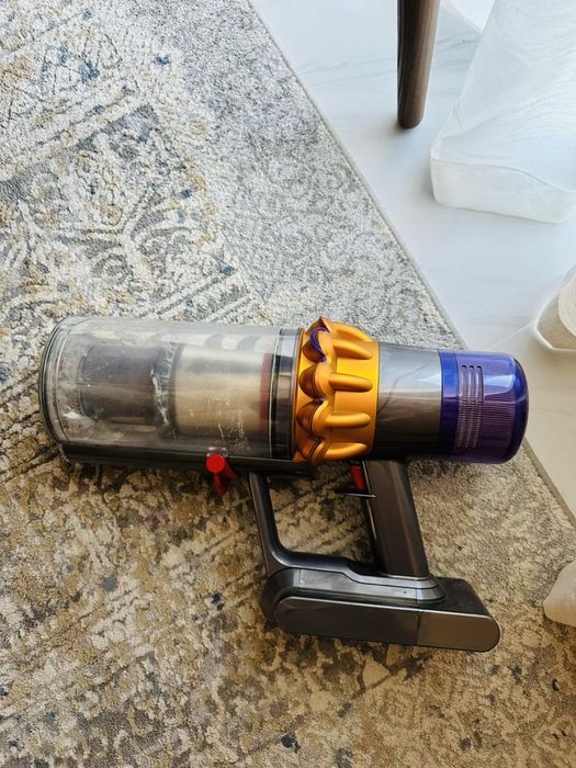 Dyson V15 беспроводной