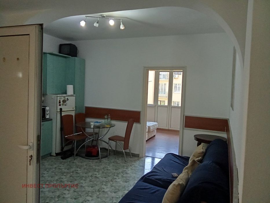 Дава се под наем Четиристаен апартамент в София, Център - 85 кв.м за 760 € - Снимка #4