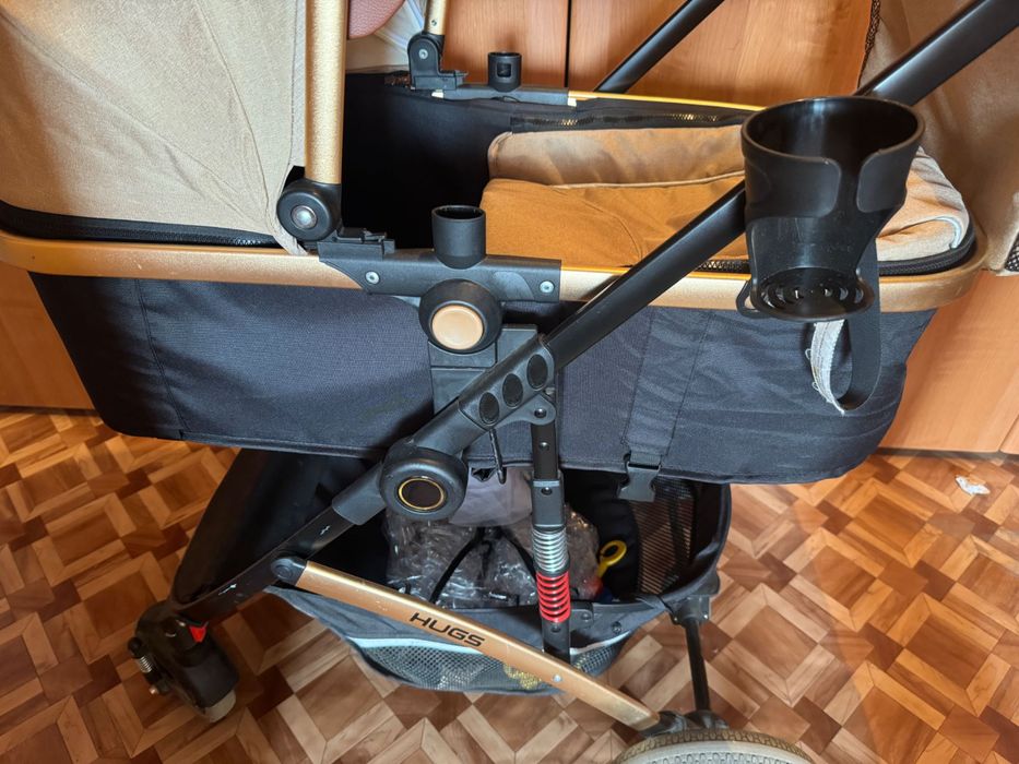 Продам детскую коляску 2в1