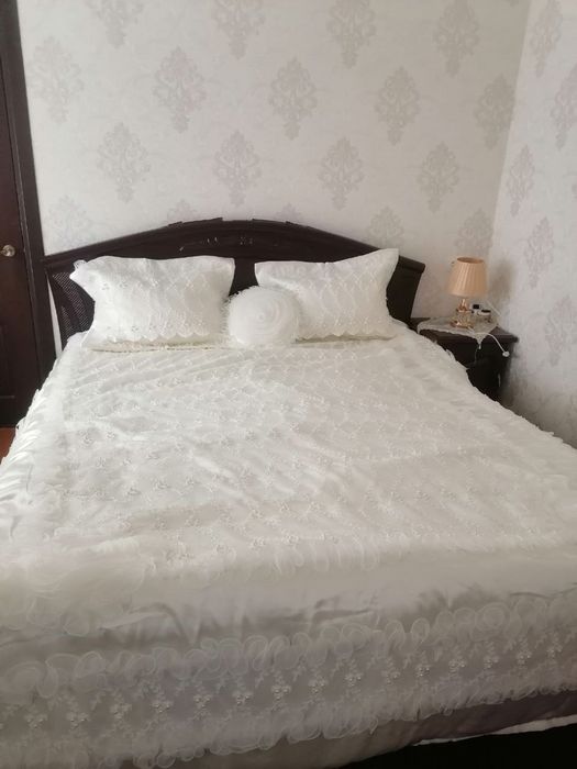 Pokrival upakovkasi bilan