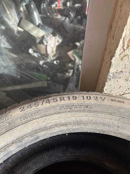 245/45/19 шина зимняя