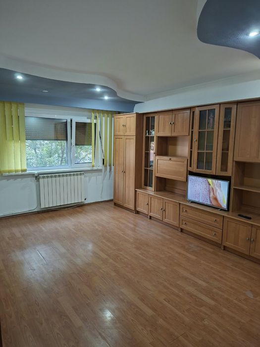 Apartament 2 Camere Proprietar 52m Etj4 din 4 bloc din 89 str Traian zona Piata Centrala Oras Galati