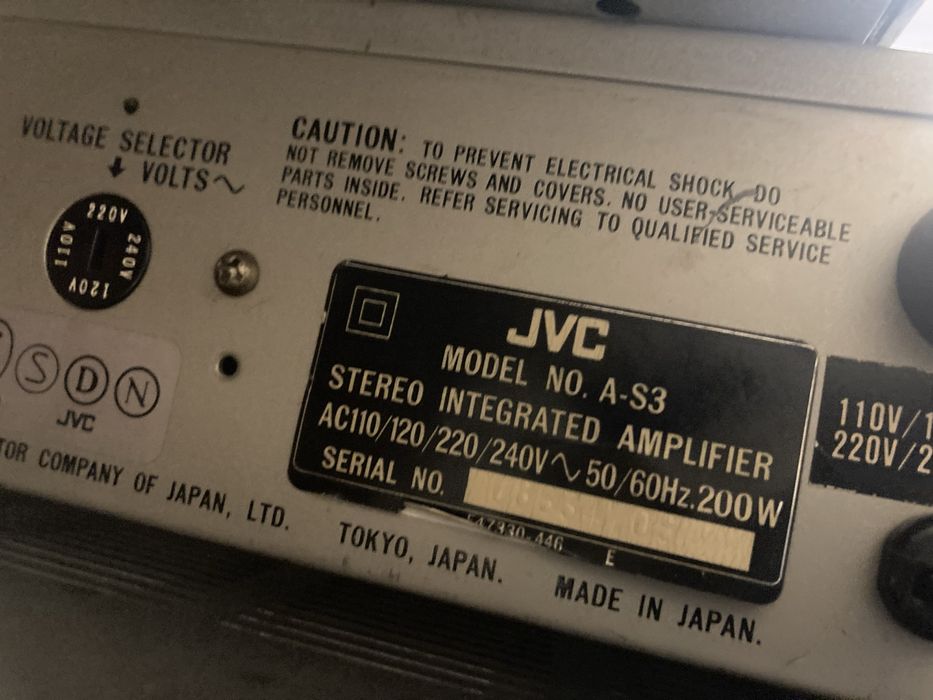 Усилватели саундбари буфер