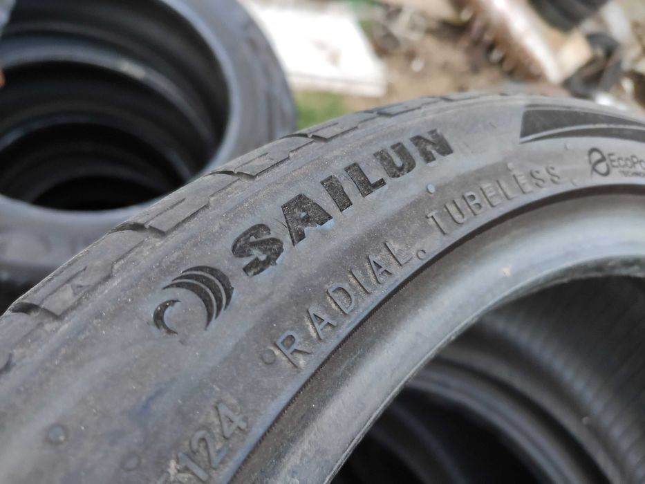 2бр Летни гуми 215 40 17 - Sailun - DOT 2024