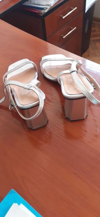 Дамски сандали в сребърно Aquamarine