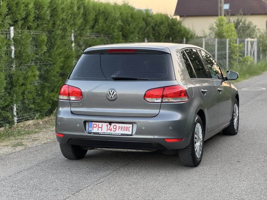 VOLKSWAGEN Golf 2011 — imagine 4